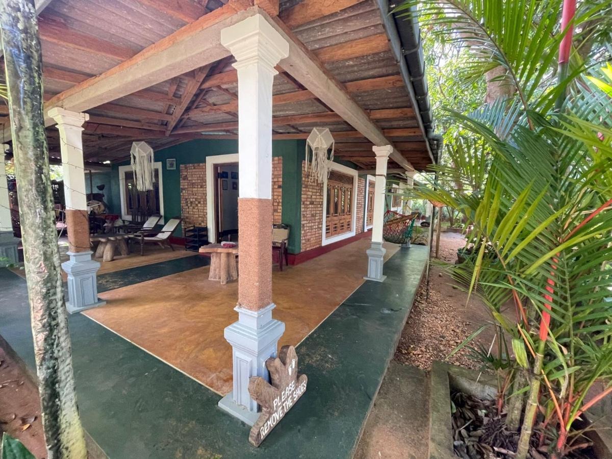 Thilina Homestay Sigiriya Exterior foto
